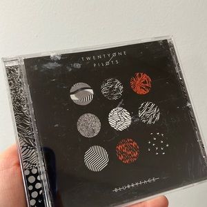 Twenty One Pilots Physical CD